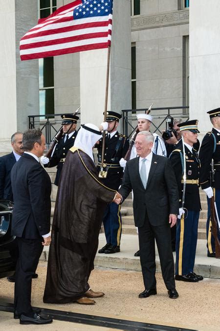 Us Kuwaiti Defense Officials Commemorate Long History Of Cooperation Em