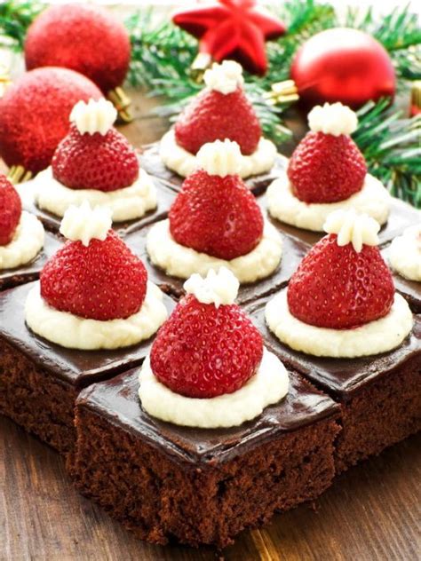 Are you looking for more quick and easy christmas desserts? Santa Hat Mini Brownies - Healthy Christmas Party Dinner ...