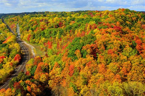 The Top 20 Fall Day Trips From Toronto