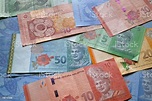 Stack Of Malaysian Ringgit Banknotes Stock Photo - Download Image Now ...