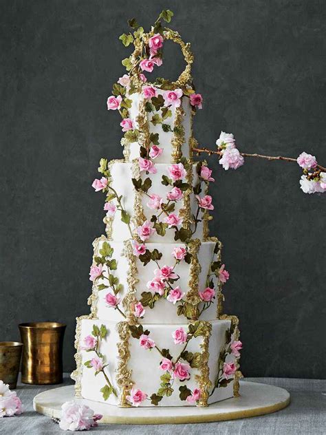 Eventually, wedding cakes outpaced wedding pies in popularity. The 25 Prettiest Wedding Cakes We've Ever Seen