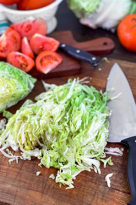 How To Shred Lettuce Thecookful