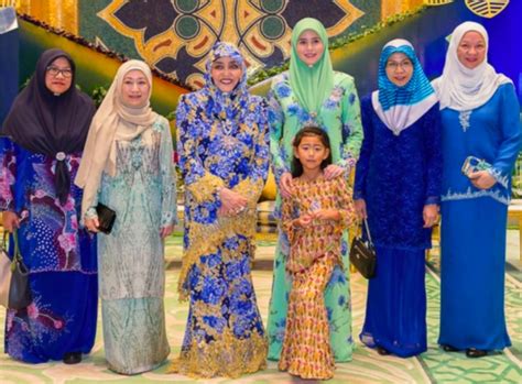 Pengiran anak adriana haziqah jaïdah bolkiah. 18 FOTO Inilah Perubahan Mengejutkan Pengiran Anak Sarah ...