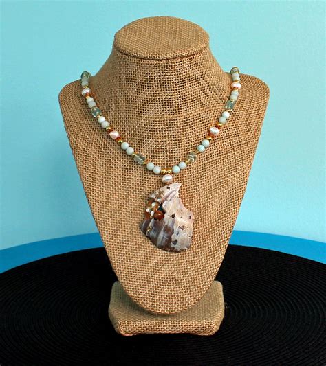 Seashell Jewelry Beach Jewelry Painted Jewelry Wearable | Etsy | Seashell jewelry, Beach jewelry ...