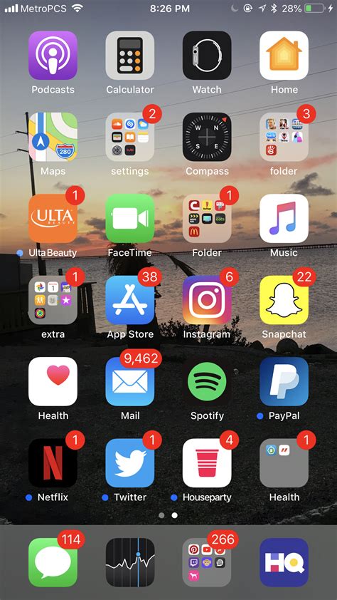 How to move apps between pages. organization🧡 | Homescreen iphone, Iphone organization ...