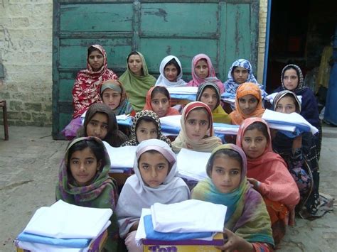 Send 30 Girls In Pakistan To School Globalgiving