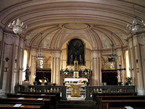 A chivasso, in zona cappuccini, proponiamo una soluzione bifamiliare indipendente su quattro lati rif: Regia Mandria di Chivasso | Aree protette del Po Torinese