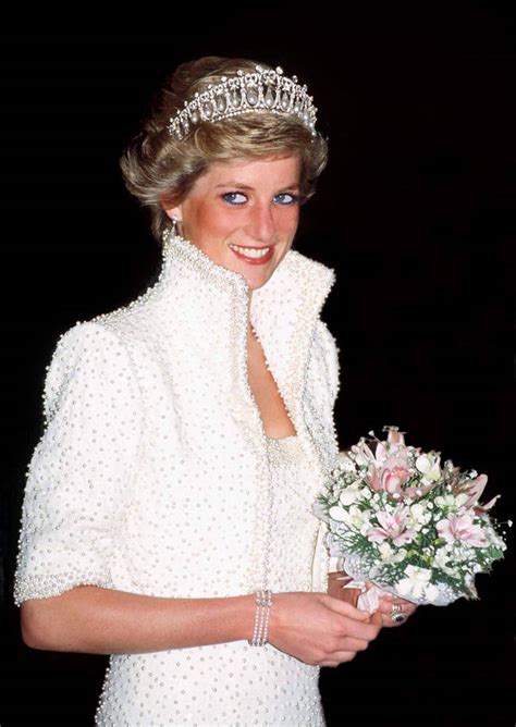 Kate Middleton Channels Princess Diana In Iconic Tiara For The Queens