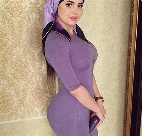 Мусульманки в обтягивающих платьях 93 фото
