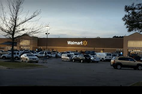 Walmart In Desoto County Shutting Down For Night Over