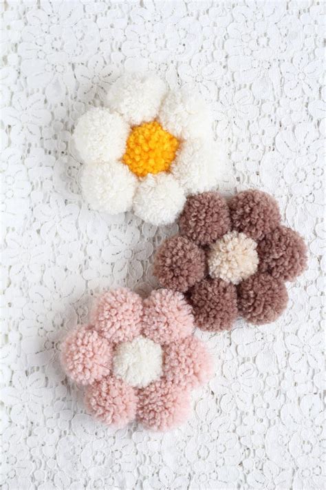 Pompom Daisy Flower Wall Hanging Floral Wall Decals Pompom Etsy In