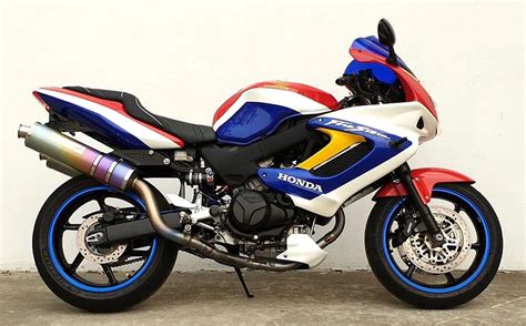 Is This The Most Beautiful Honda Vtr1000f Firestorm Ever