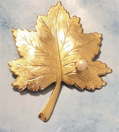 Vintage Sarah Coventry Large Stamped Gold Tone And Faux Pearl Leaf Brooch