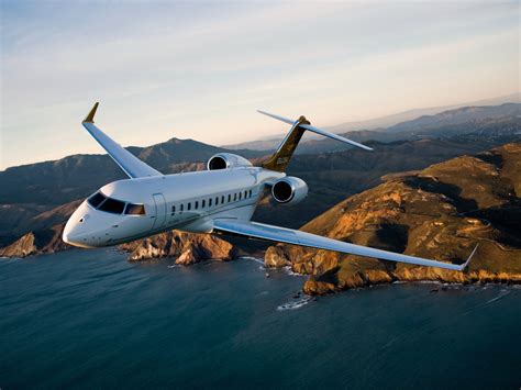Bombardiers New 73 Million Global 7000 Private Jet Photos Business