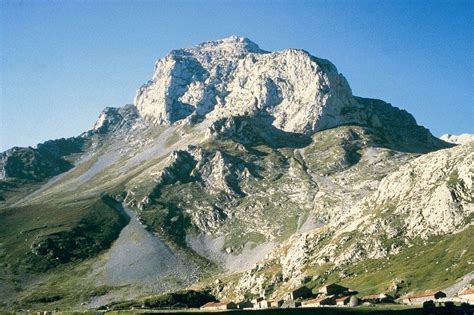 Los Picos De Europa Elegida Mejor Maravilla Rural De España Picos De