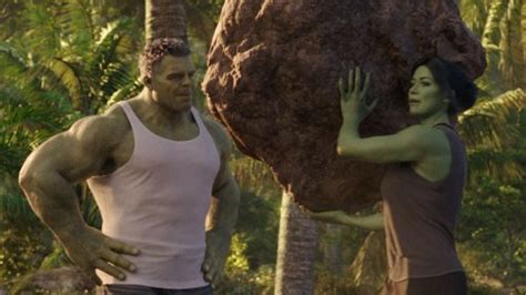 She Hulk Director Explains Why Hulked Out Jen Doesnt Look Like Bruce Banner Flipboard