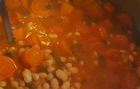 «αγάπη μου γλυκιά, δεν είναι πρώτη φορά που γράφεται. Συνταγή: Φασολάδα τρομερή!!!! (Συνταγή του μπαμπά Ευριπίδη ...