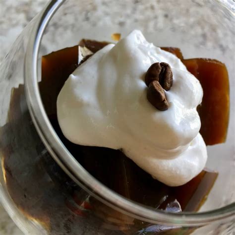 In 100 grams of milk to dissolve the starch. Japanese Coffee Jelly Recipe vegan » Yatta-Tachi