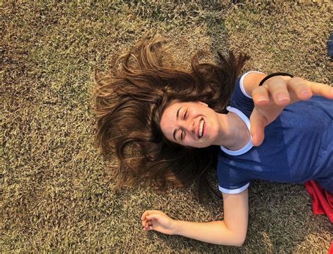 Çok güzel hareketler bunlar 2 kadro. Çok Güzel Hareketler Bunlar 2 Oyuncusu Ayşegül Yılmaz kimdir?