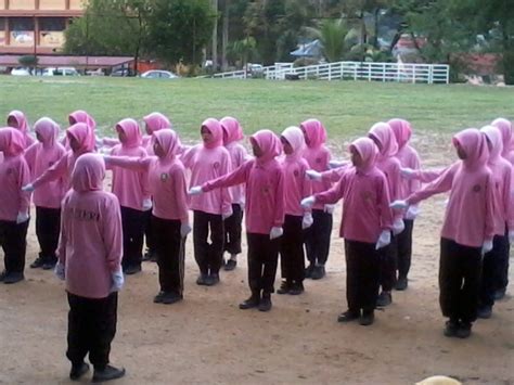Temukan lagu terbaru favoritmu hanya di lagu 123 stafaband planetlagu. Dunia Aku: LAPORAN PERTANDINGAN KAWAD KAKI SKLJ