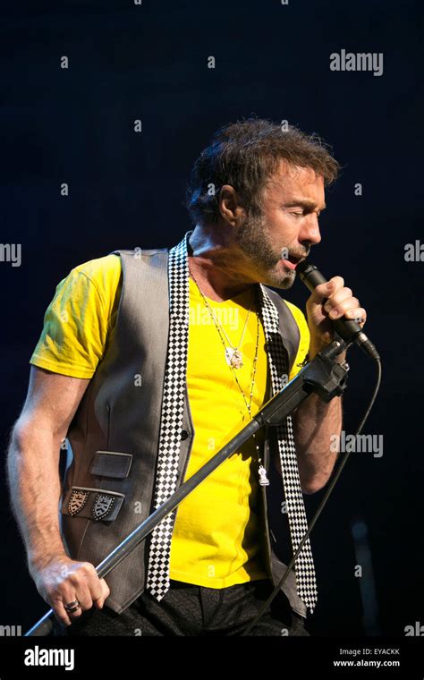 Paul Rodgers Live Stock Photo Alamy