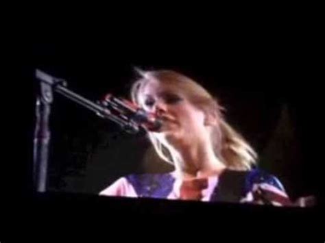 The singer is rereleasing a new version of the album, which first came out in 2008.credit.chad batka for the new. fearless taylor swift london - YouTube