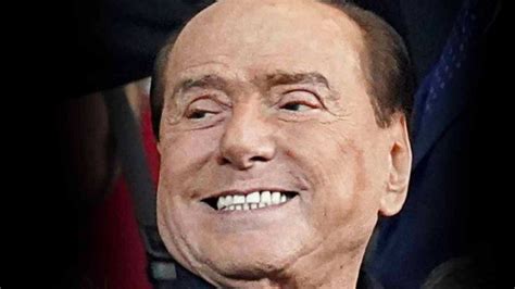 Elezioni La Destra Prepara Il Piattino Se Vincerà Berlusconi Presidente Del Senato