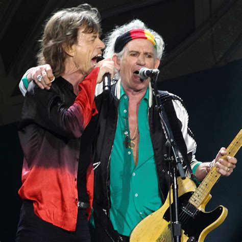 keith richards brands battles with sir mick jagger as attempts to ‘break stitches of their bond