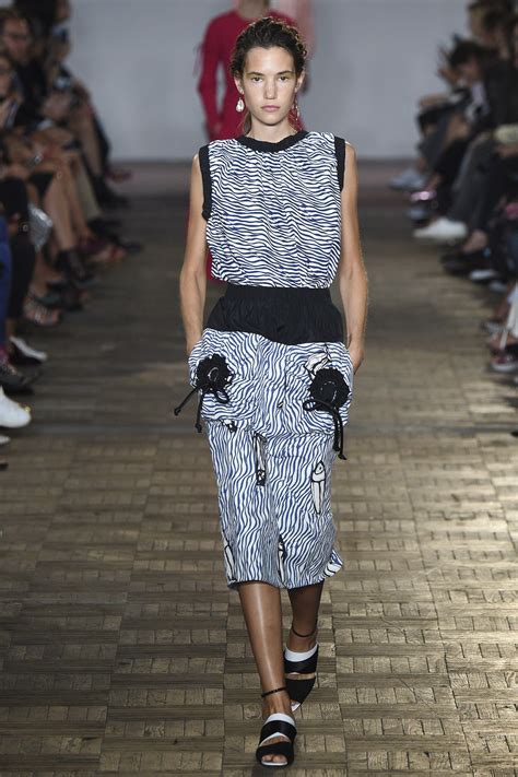 Sportmax Spring Ready To Wear Fashion Show Collection See The