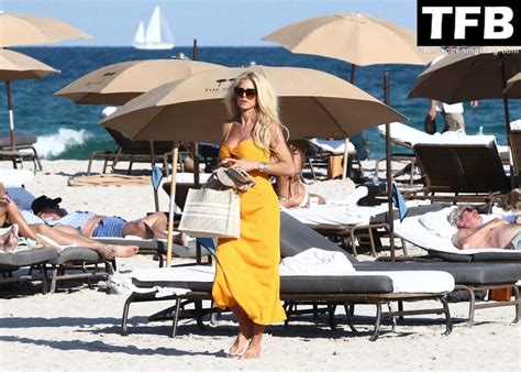 Victoria Silvstedt Brings Incredible Beach Body To Miami Photos Onlyfans Leaked Nudes