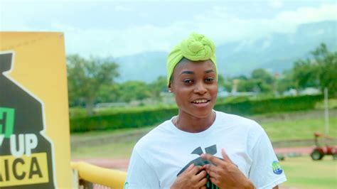 Join Sprint Queen Elaine Thompson On International Coastal Cleanup Day Jamaica 2017 Youtube