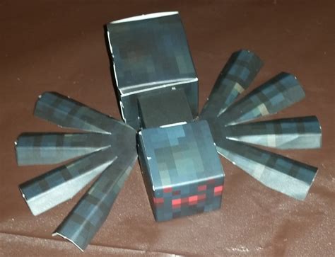 Minecraft Spiders Using Papercraft Supplies Minecraft Spider