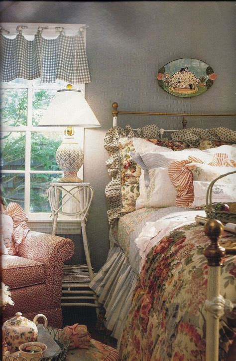 Pin On Cottage In Shabby Chic Romance