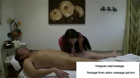 Hot Massage Ends With Handjob In Asian Massage Parlor