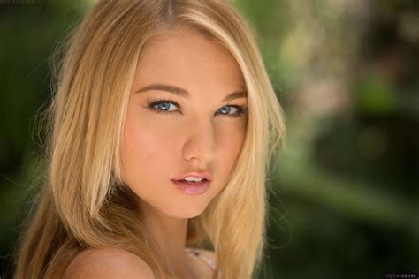 Lily Ivy In Those Eyes By Digital Desire 16 Photos