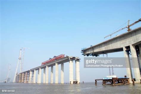 Sutong Yangtze River Bridge Photos And Premium High Res Pictures