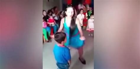 Indignación Por Vídeo De Mujeres Perréandole A Niños En Una Fiesta