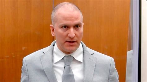 Derek Chauvin Prosecutors Ask Judge To Sentence Former Officer To 25 Years For Violating George