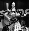 Kitty Wells, Country Singer, Dies at 92 - The New York Times