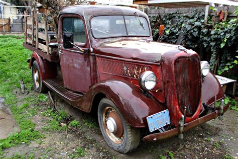 Parked 43 Years 1937 Ford Pickup Barn Finds