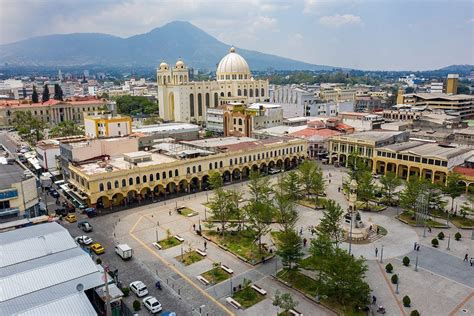 Capital Of El Salvador In Spanish Armes
