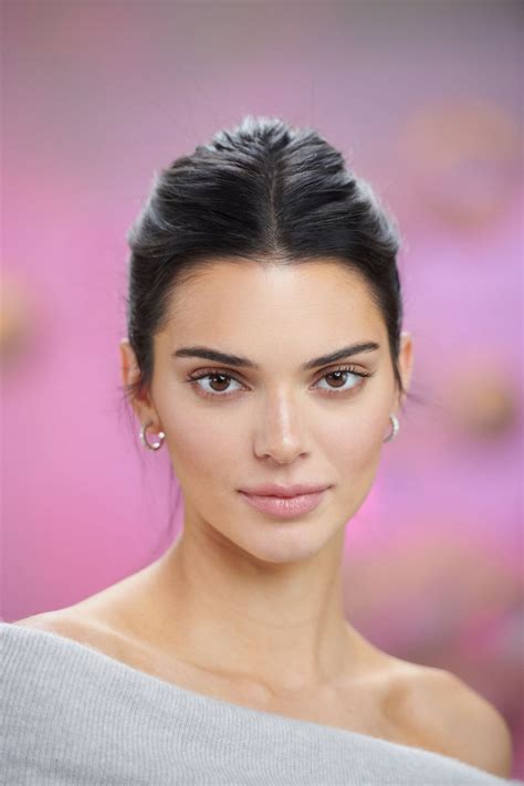 Get your kendall jenner news at hollywood life. KENDALL JENNER for Proactiv 2019 - HawtCelebs