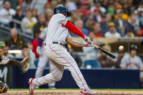 Boston Red Sox Rafael Devers Joins Hall Of Fame Club After Hitting