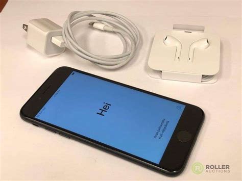 Apple Iphone 7 32gb Model A1660 No Sim Card Verizon With Cord And