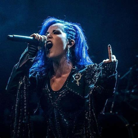 Pin By Beautiful Disaster On Alissa White Gluz In 2020 Alissa White