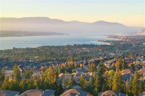 Top 10 Kelowna Neighbourhoods Best Places To Live In Kelowna BC In