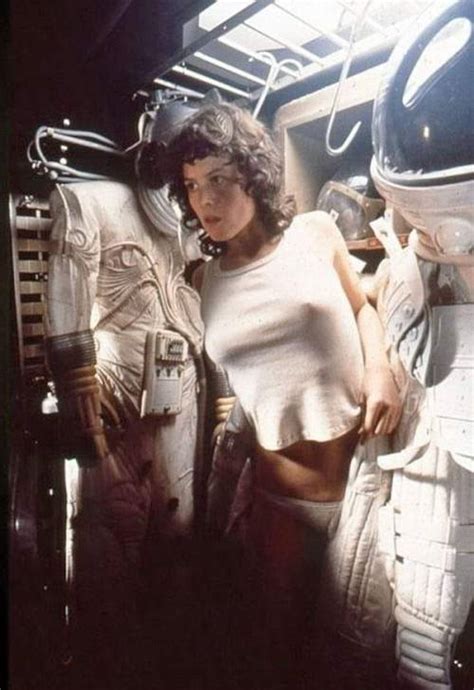 OUTPOST ZERO On Tumblr Sigourney Weaver ALIEN