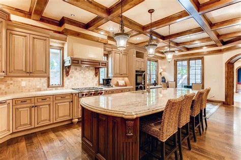 58+ best basement bedroom ideas and designs. Box Beam Ceiling (Design Ideas) | Rustic kitchen design ...