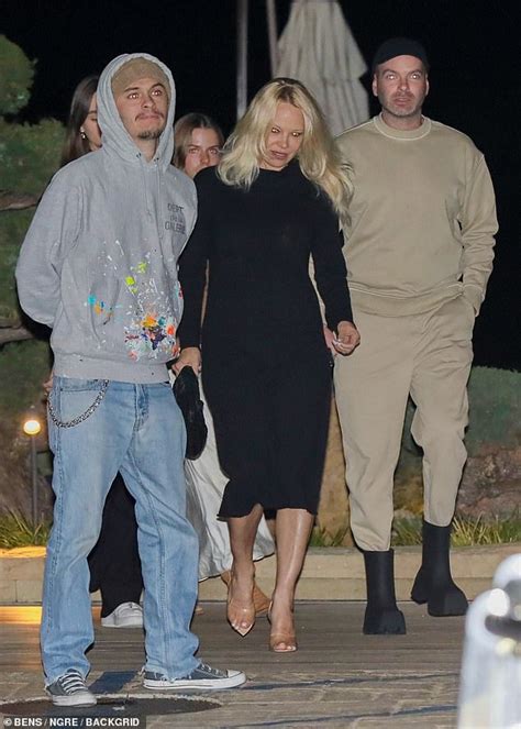 Pamela Anderson And Son Brandon Thomas Lee Dine At Nobu Malibu Hot Lifestyle News
