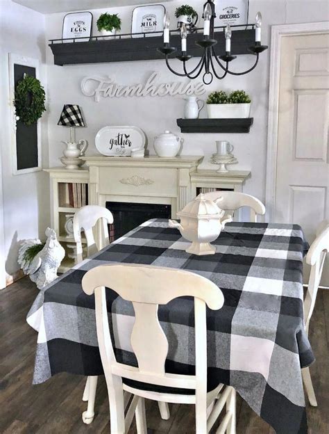 Farmhouse Kitchen Makeover With New Wall Decor Dining Room Wall Decor